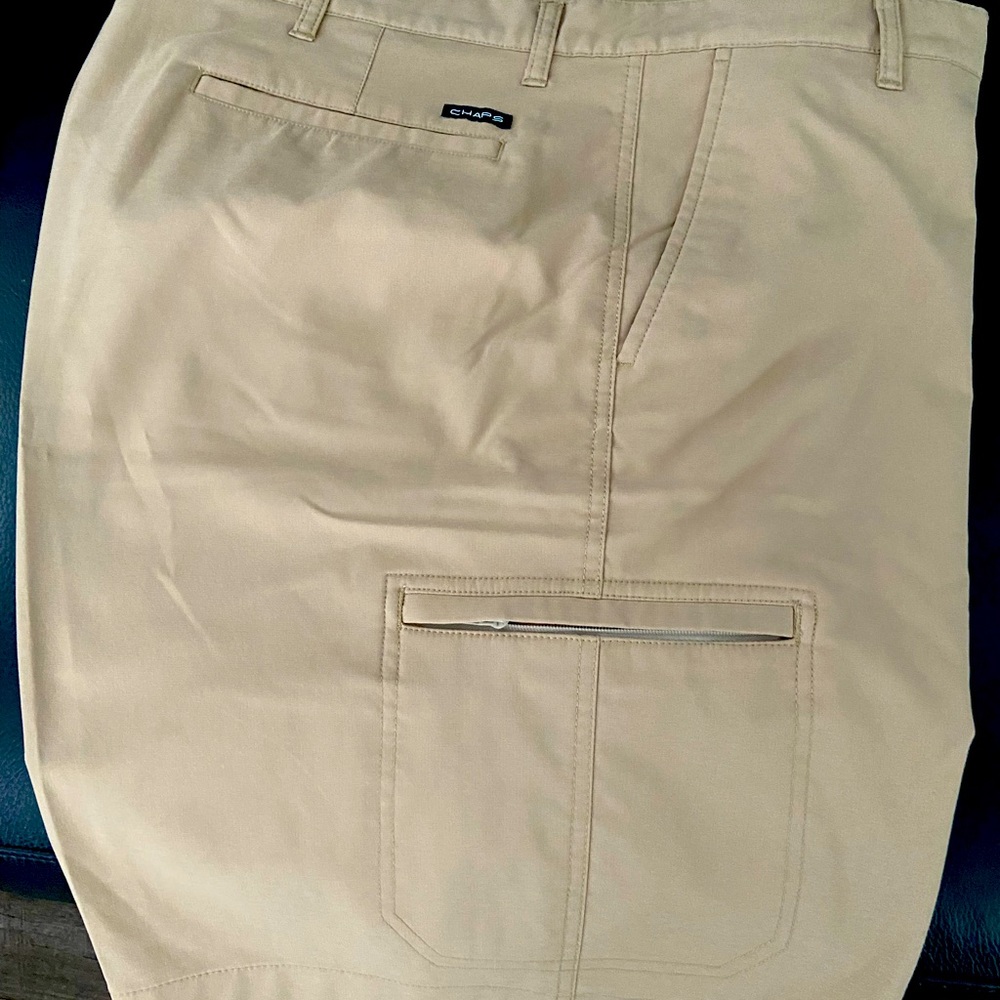 MEN’S CHAPS GOLF SHORTS